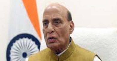 सरकार की प्रतिबद्धता: स्वदेशी रक्षा उद्योग को बढ़ावा