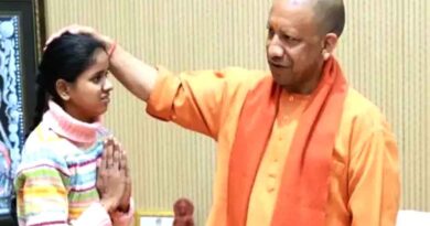 मुख्यमंत्री योगी के प्रयास से मूकबधिर खुशी के जीवन में लौटी ‘खुशी’