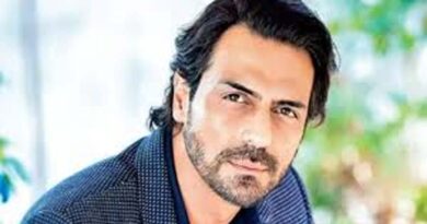 बिलियनेयर को लेकर अटकलें तेज: अर्जुन रामपाल निभा रहे हैं विजय माल्या और ललित मोदी से प्रेरित किरदार!