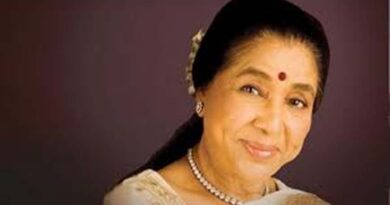 पार्श्वगायिका आशा भोसले का 92 साल की उम्र में निधन